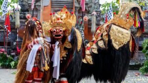 barong-dance5-1600x900